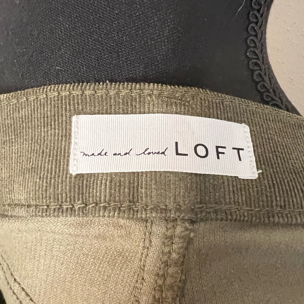 NWOT Loft corduroy pants - Picture 7 of 7
